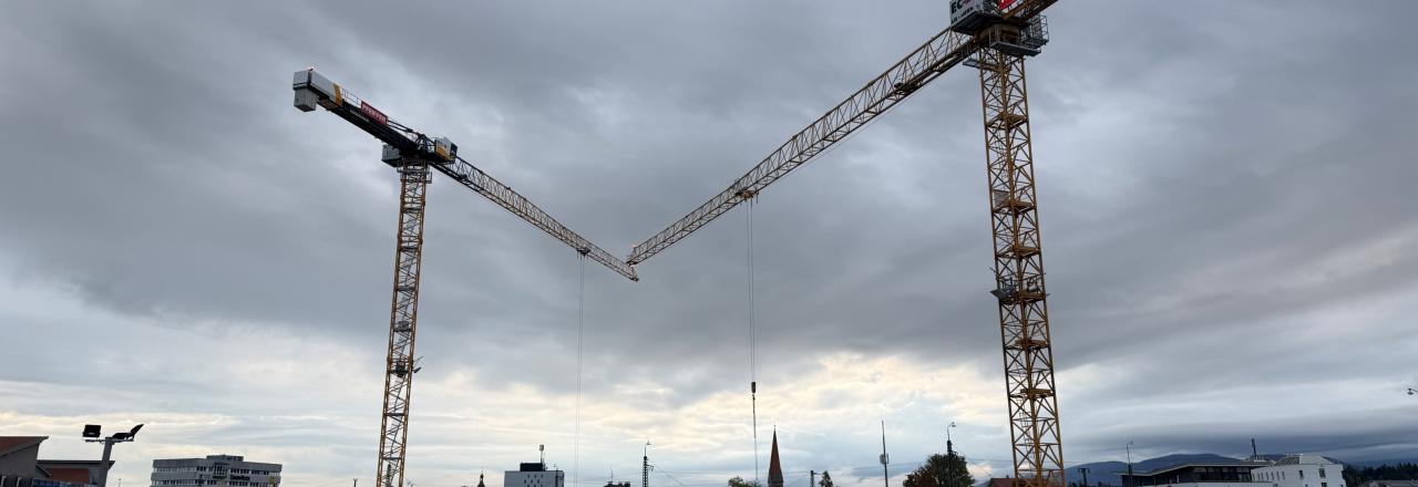 Ein neues Zentrum entsteht: Blick auf die Baustelle direkt am Bahnhof.